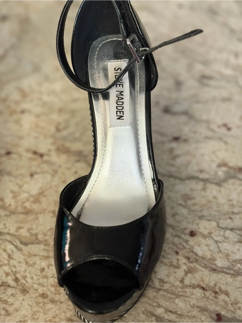 Steve Madden shiny black