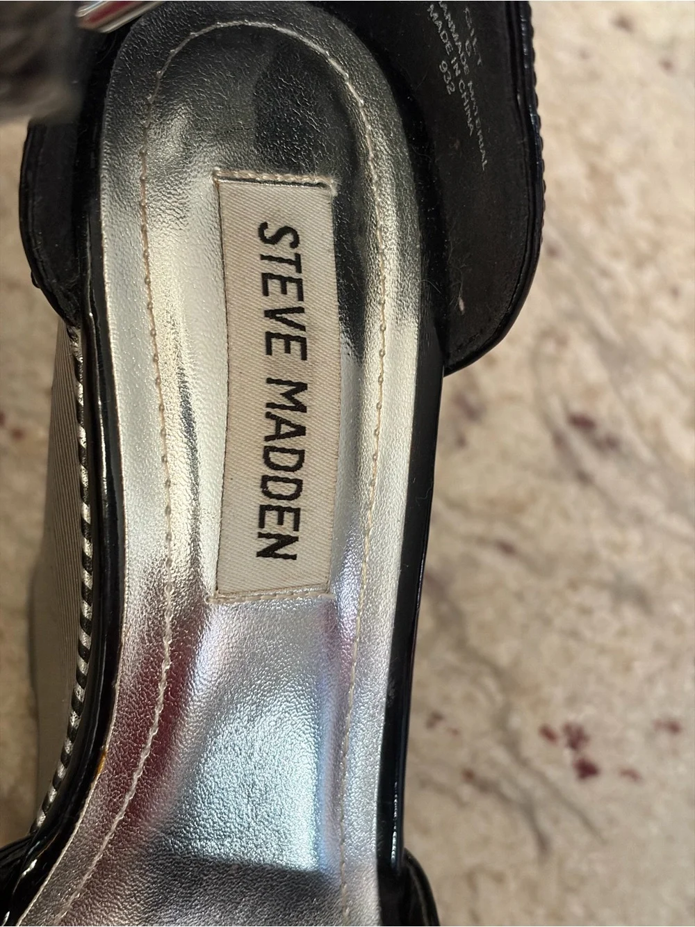 Steve Madden shiny black