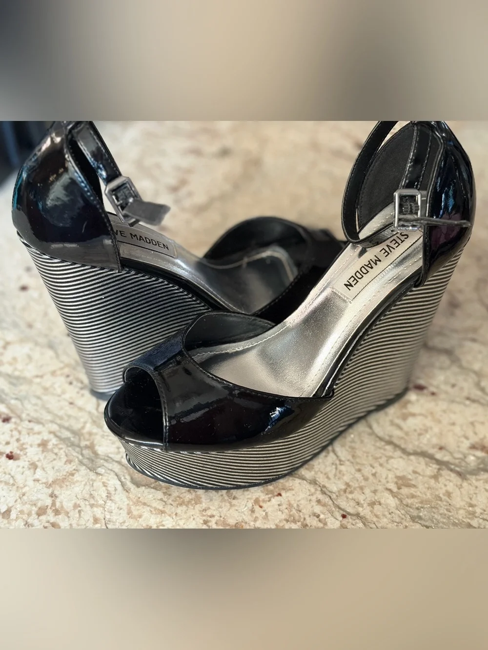 Steve Madden shiny black