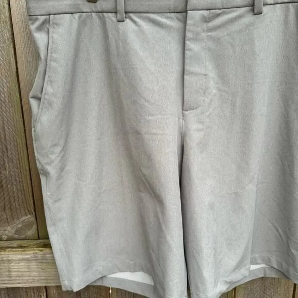 Nike golf shorts