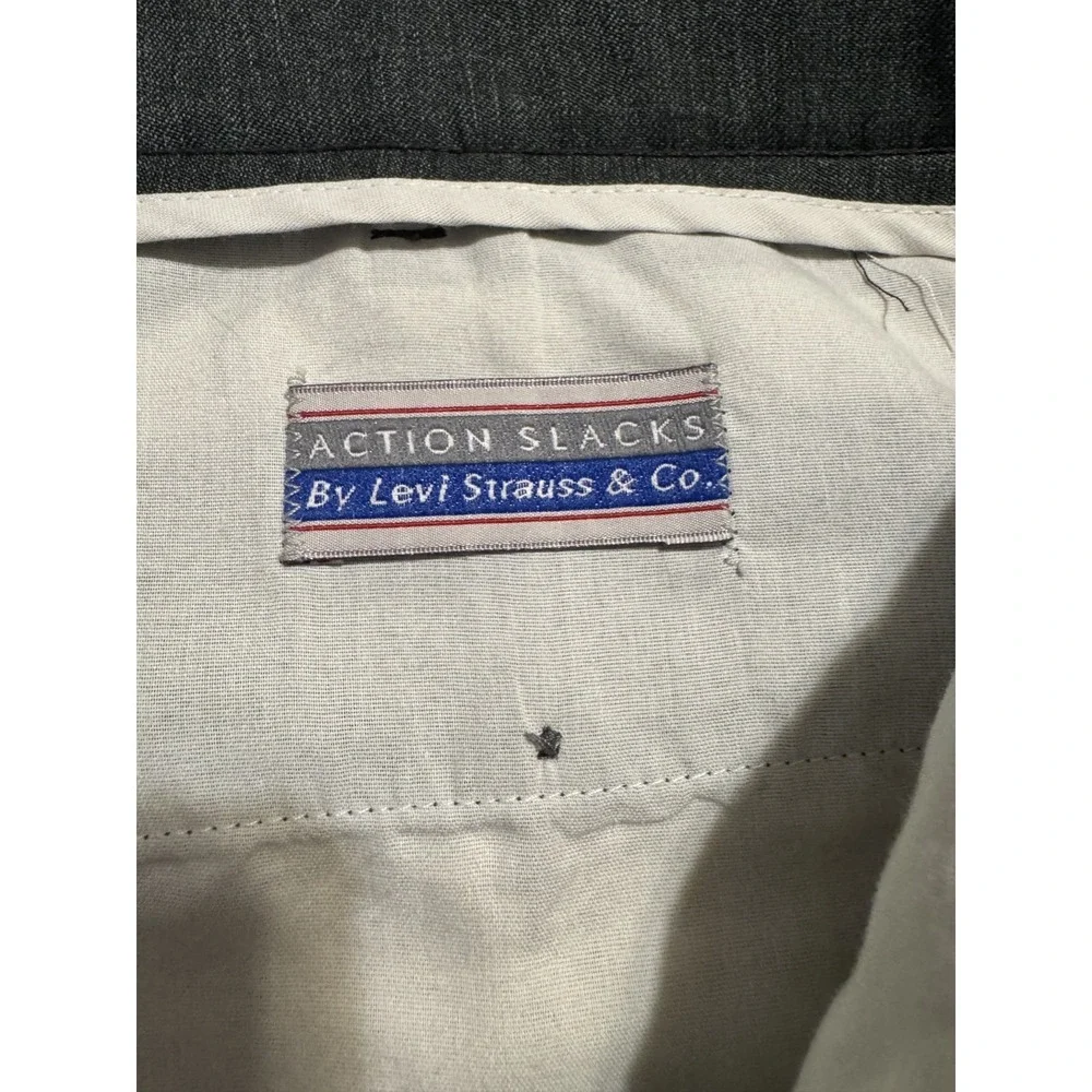 Levis description levi