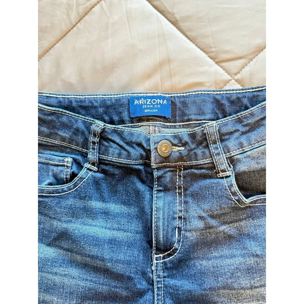 Arizona Jean Company excellent size