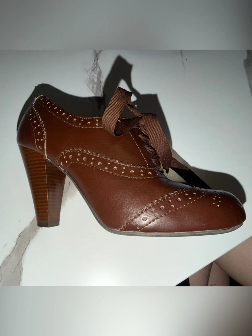 American Eagle Outfitters stylish brown