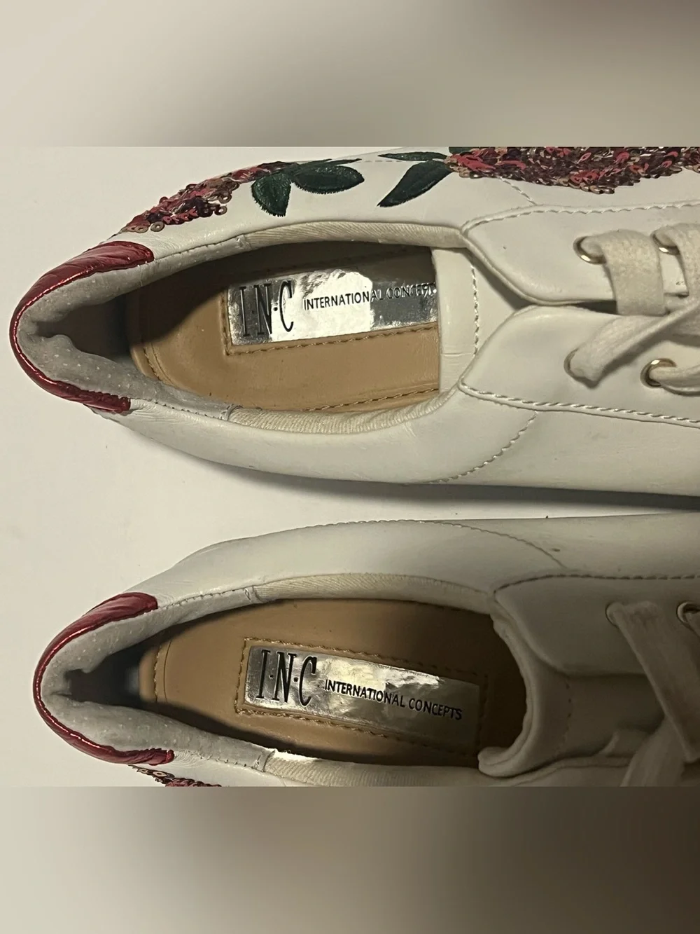 INC International Concepts Floral Sequin Sneakers White Red Women’s Size 8