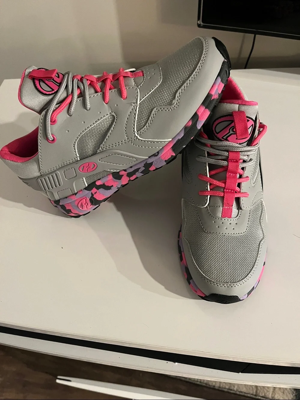Heelys skate sneakers