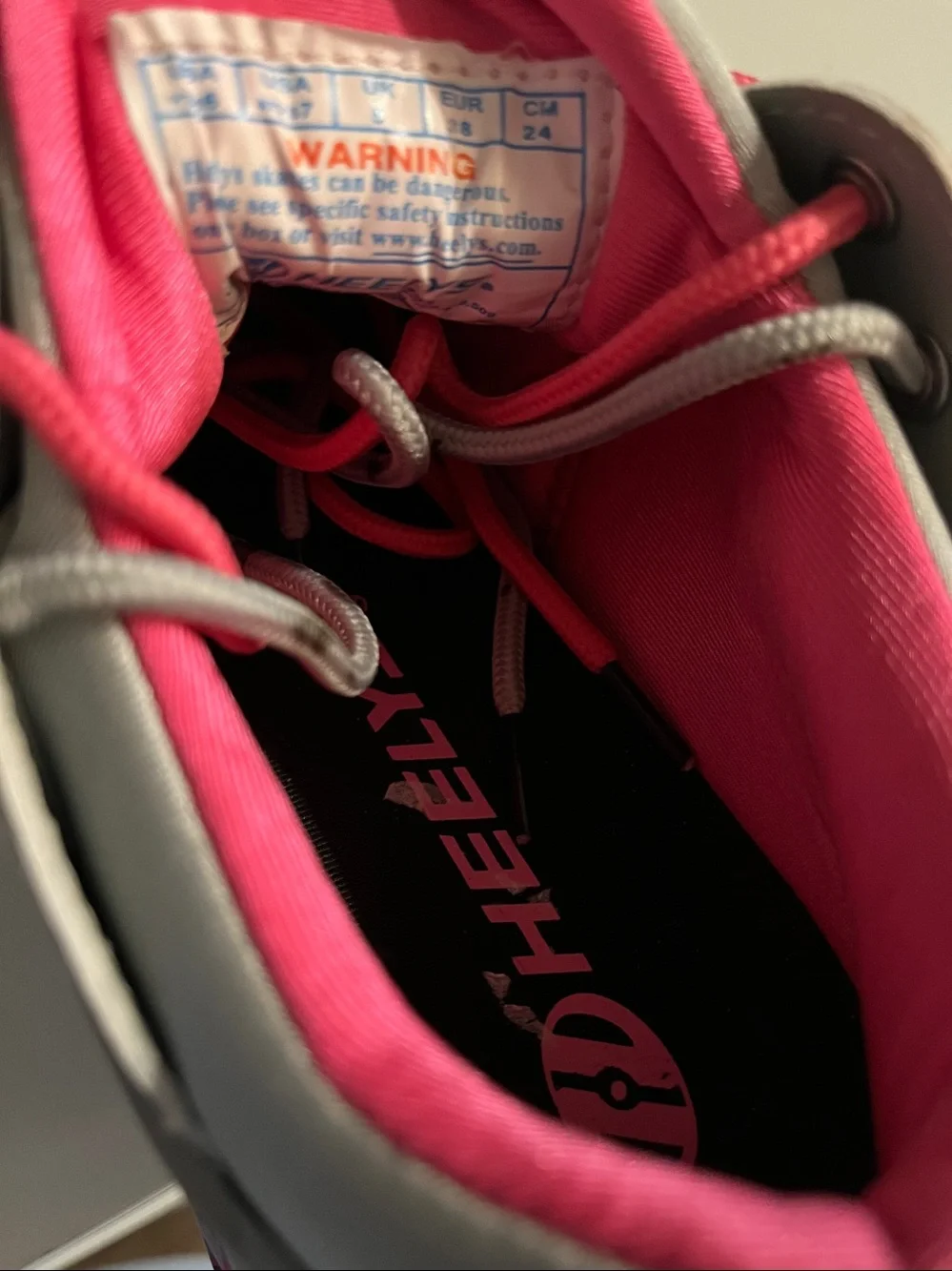 Heelys skate sneakers