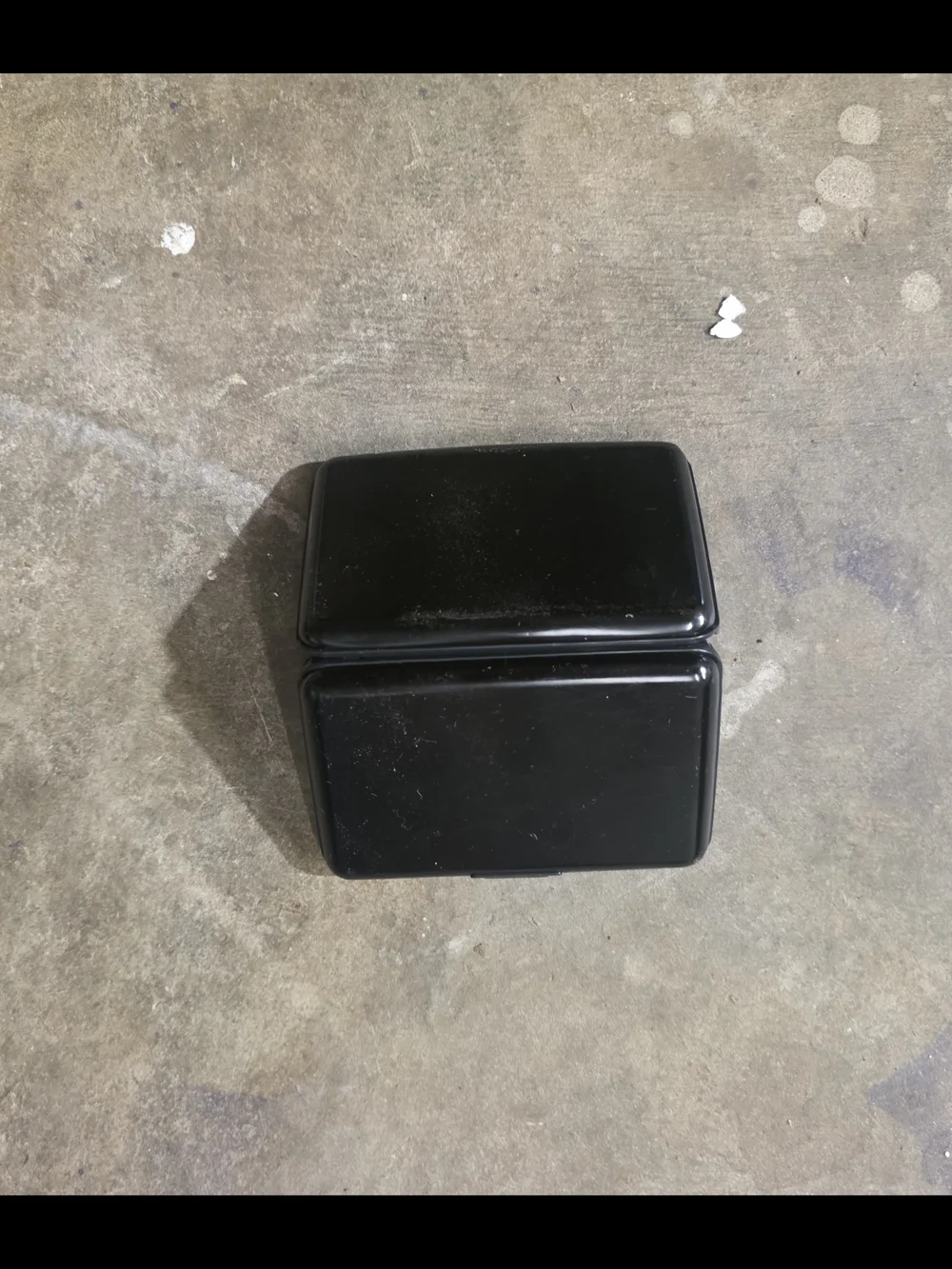 N/A sleek black
