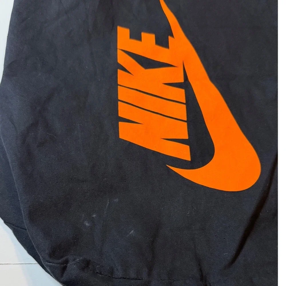 Nike vlone canvas