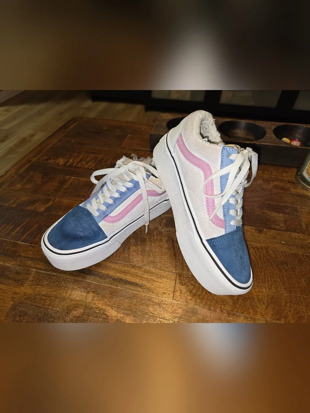 Vans shoe suede
