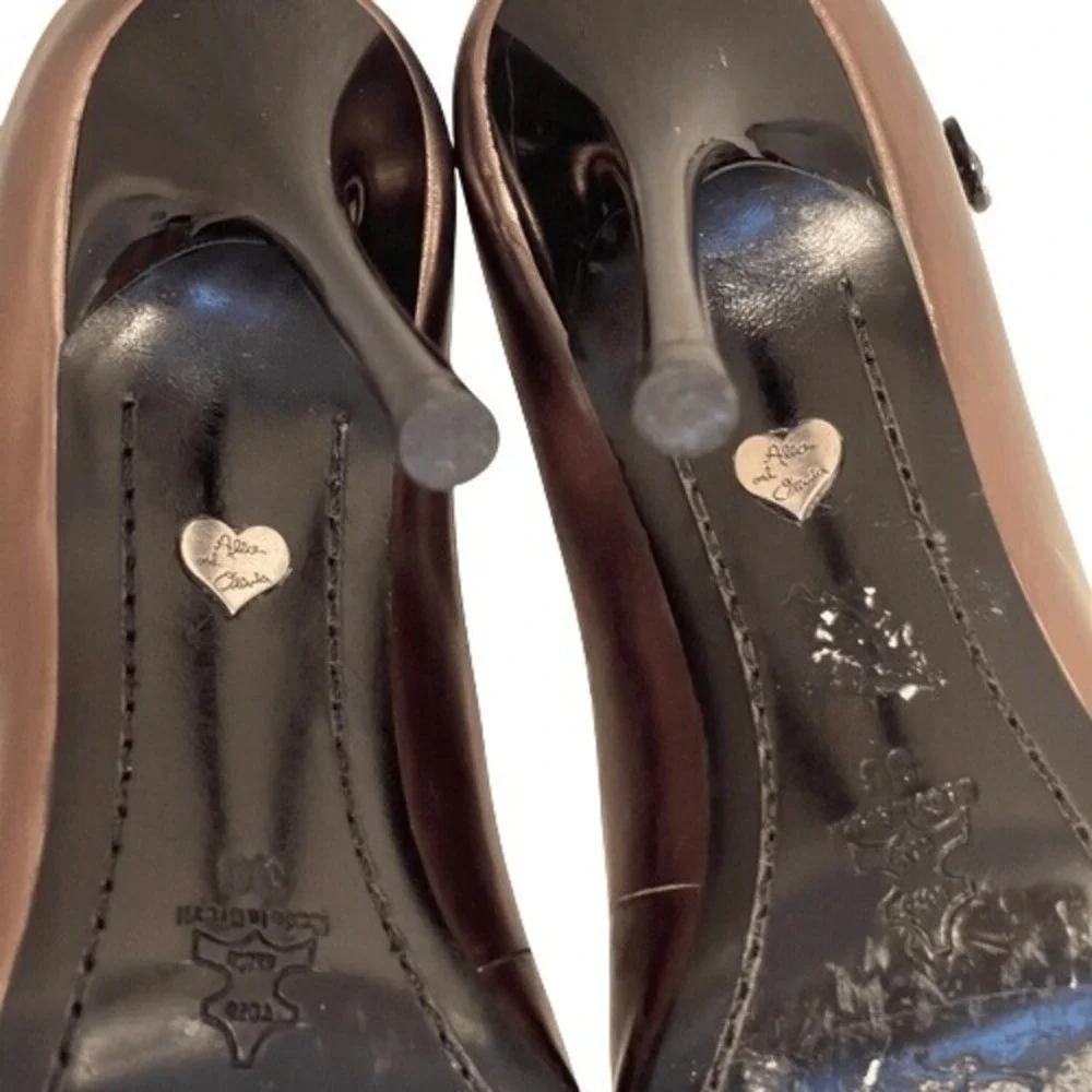 Alice + Olivia‎ Pewter Metallic Leather Stiletto Heels Ankle Strap Pumps US 6