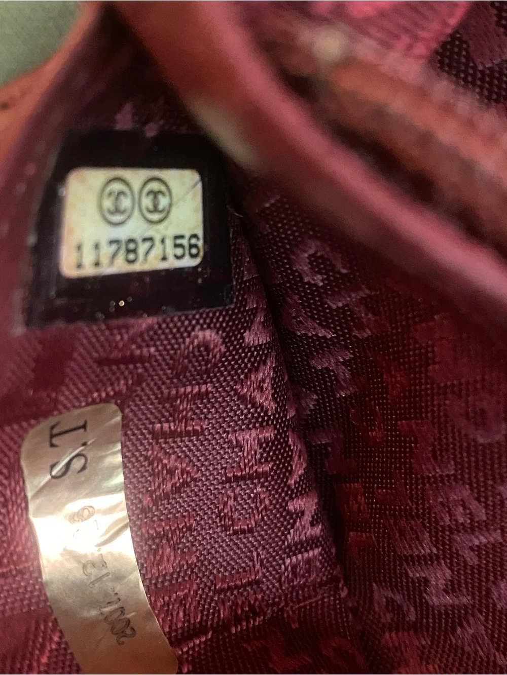CHANEL authentic long