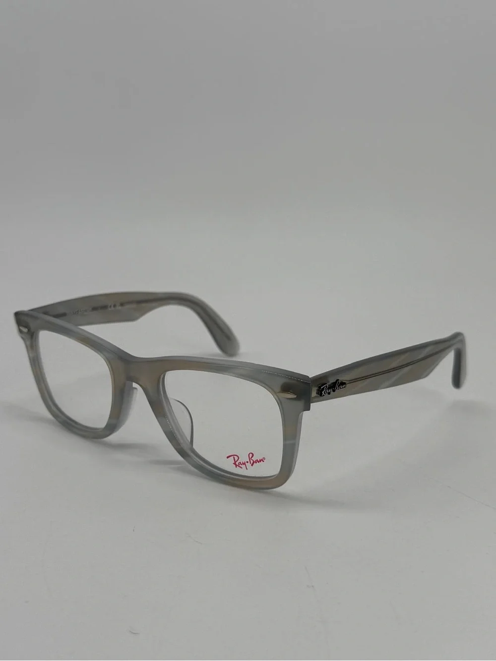Ray-Ban new box