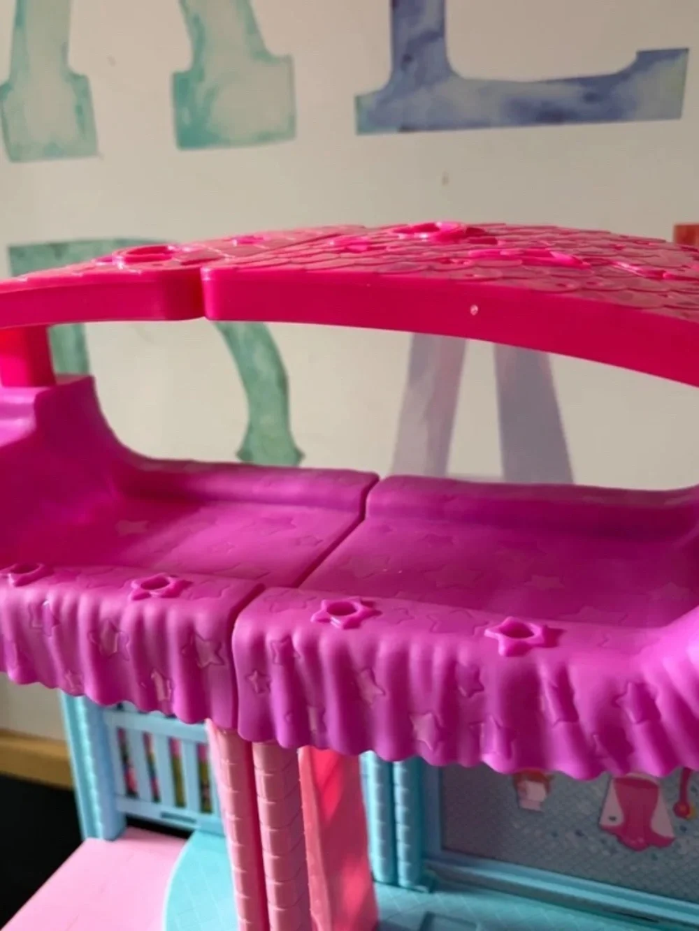 Barbie will pet