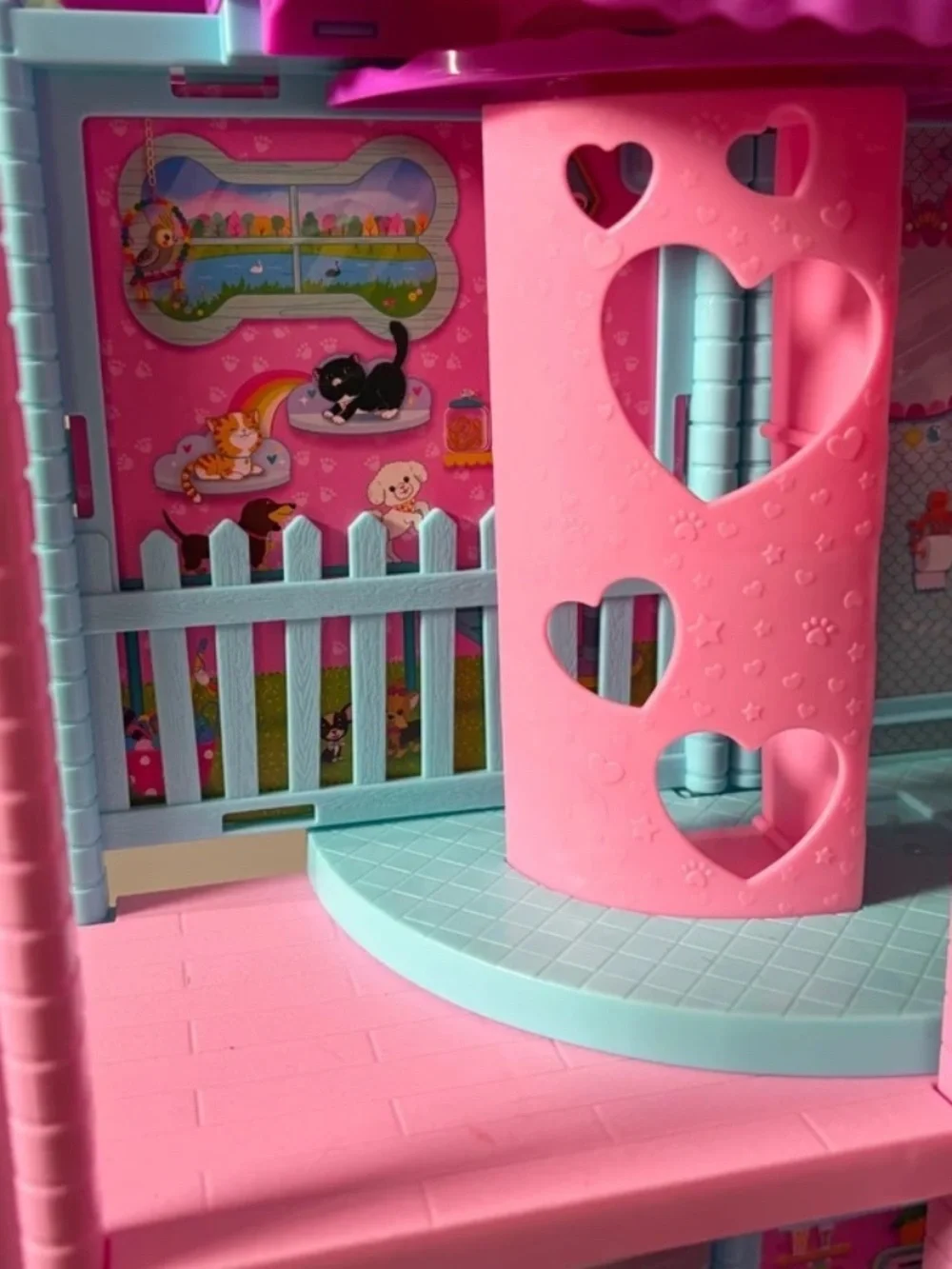 Barbie items smoke