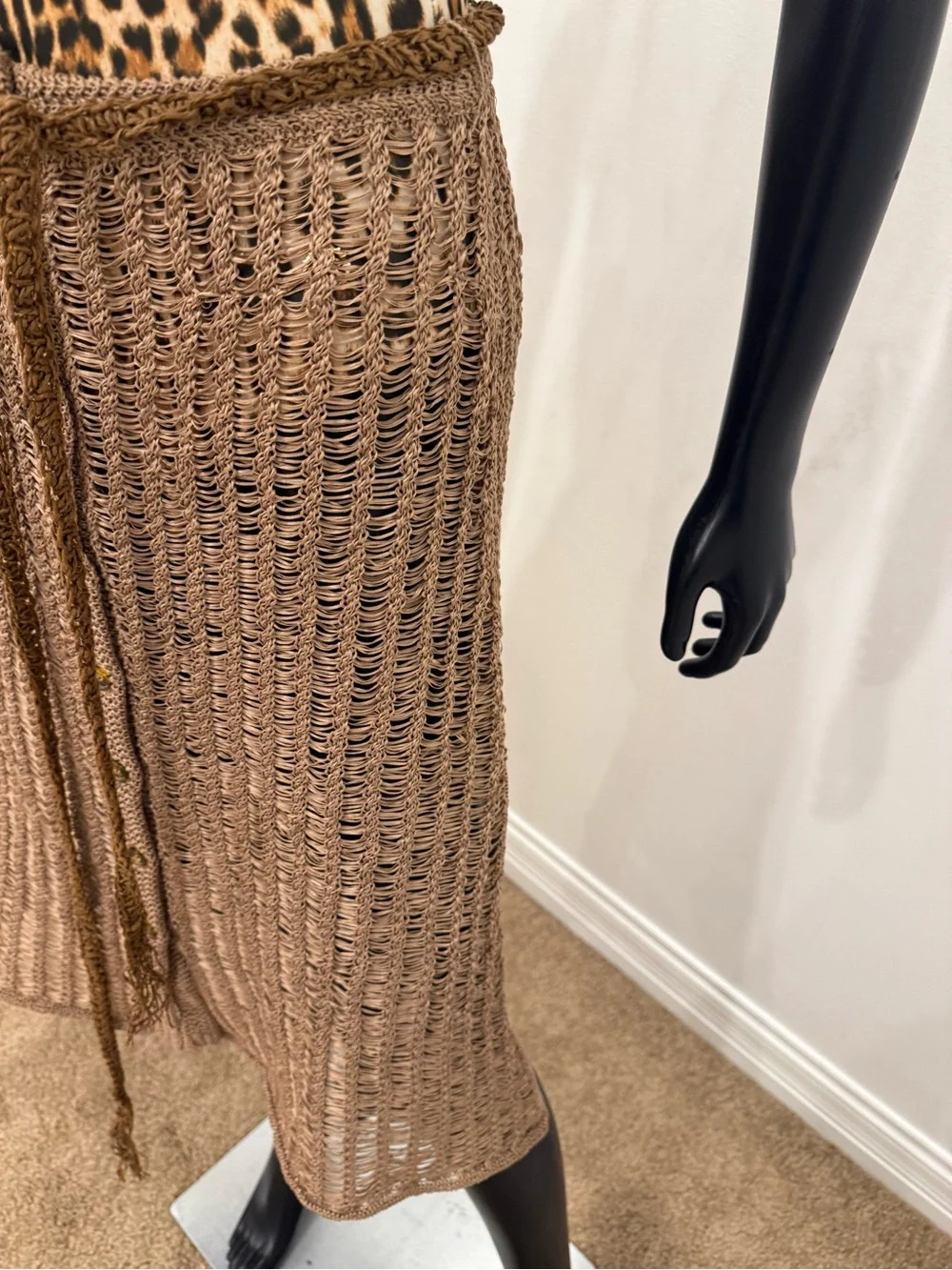Solid & Striped Crochet Knit Beach Cover Up Skirt Raffia Look Button Front Tie S