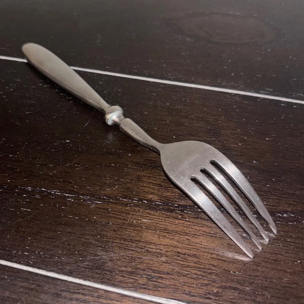 N/A dinner fork