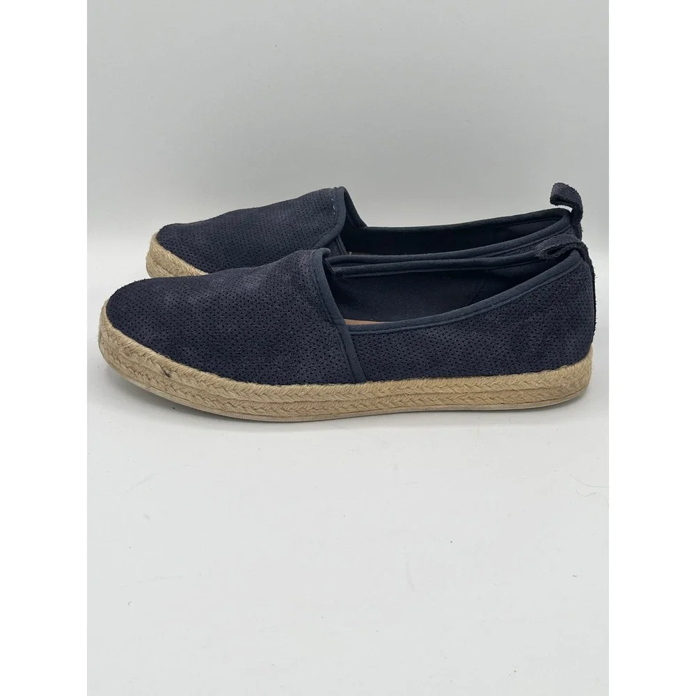 Clarks collection cushion
