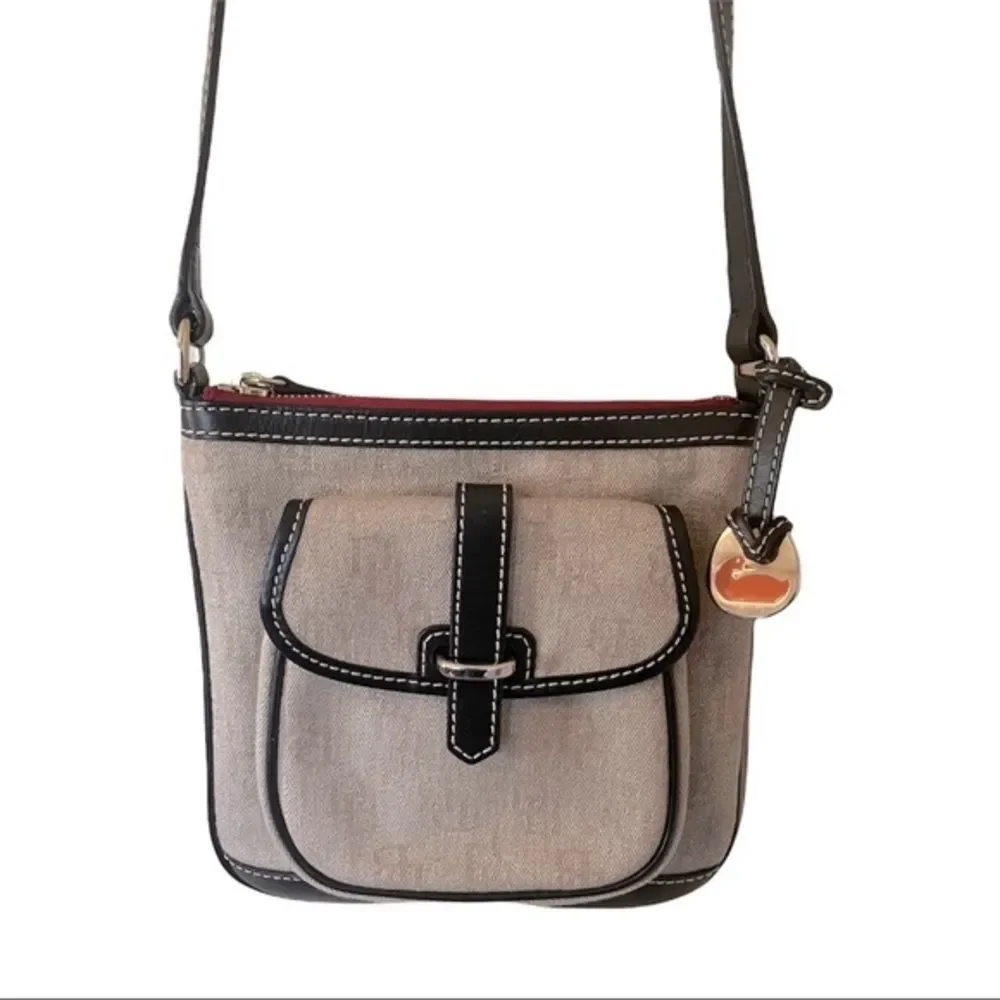 Dooney & Bourke pocket metal pop