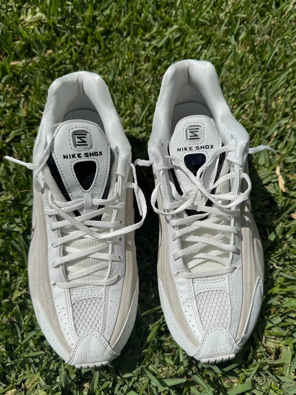 Nike Shox R4 Sneaker