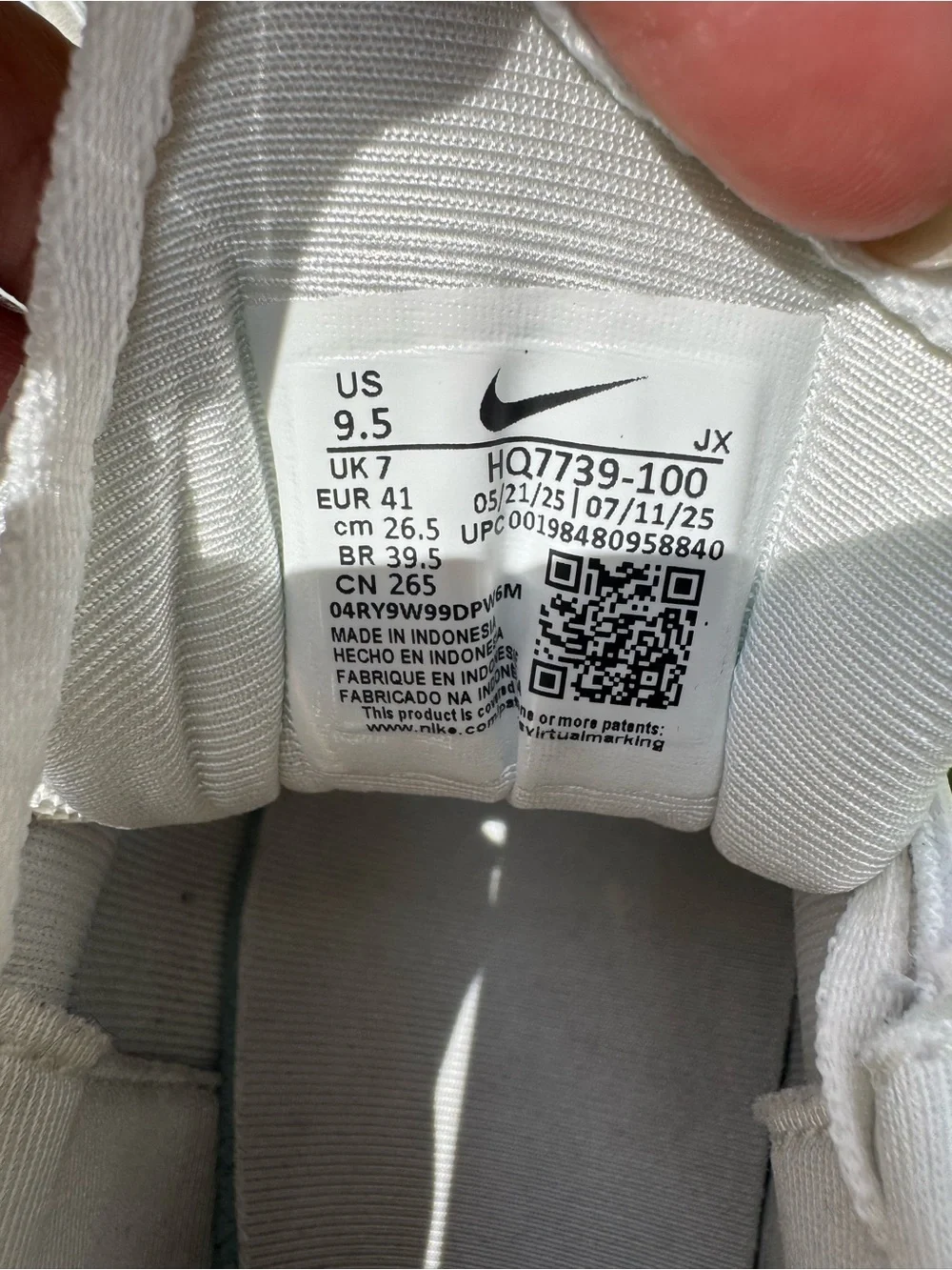 Nike Shox R4 Sneaker