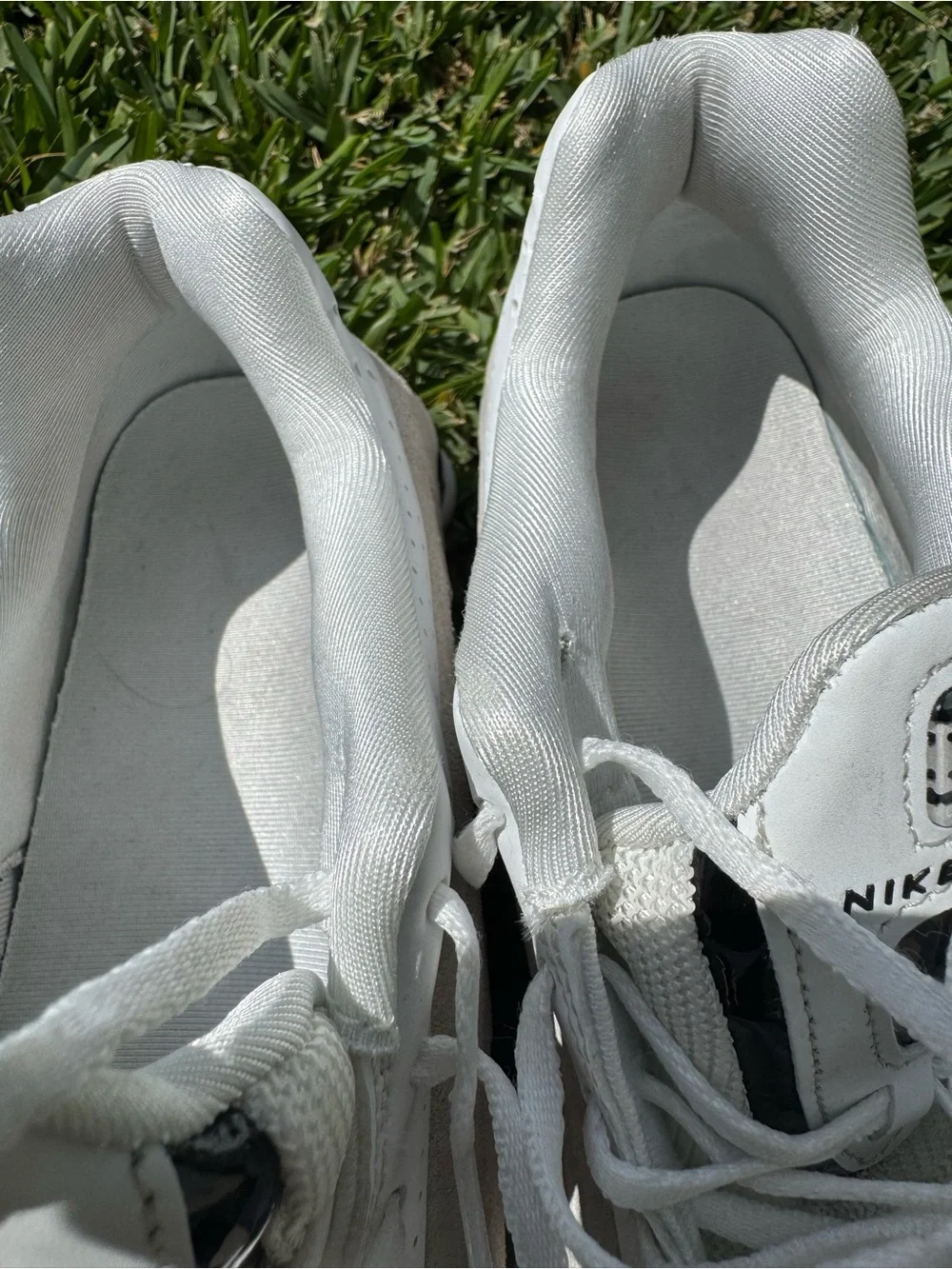 Nike Shox R4 Sneaker
