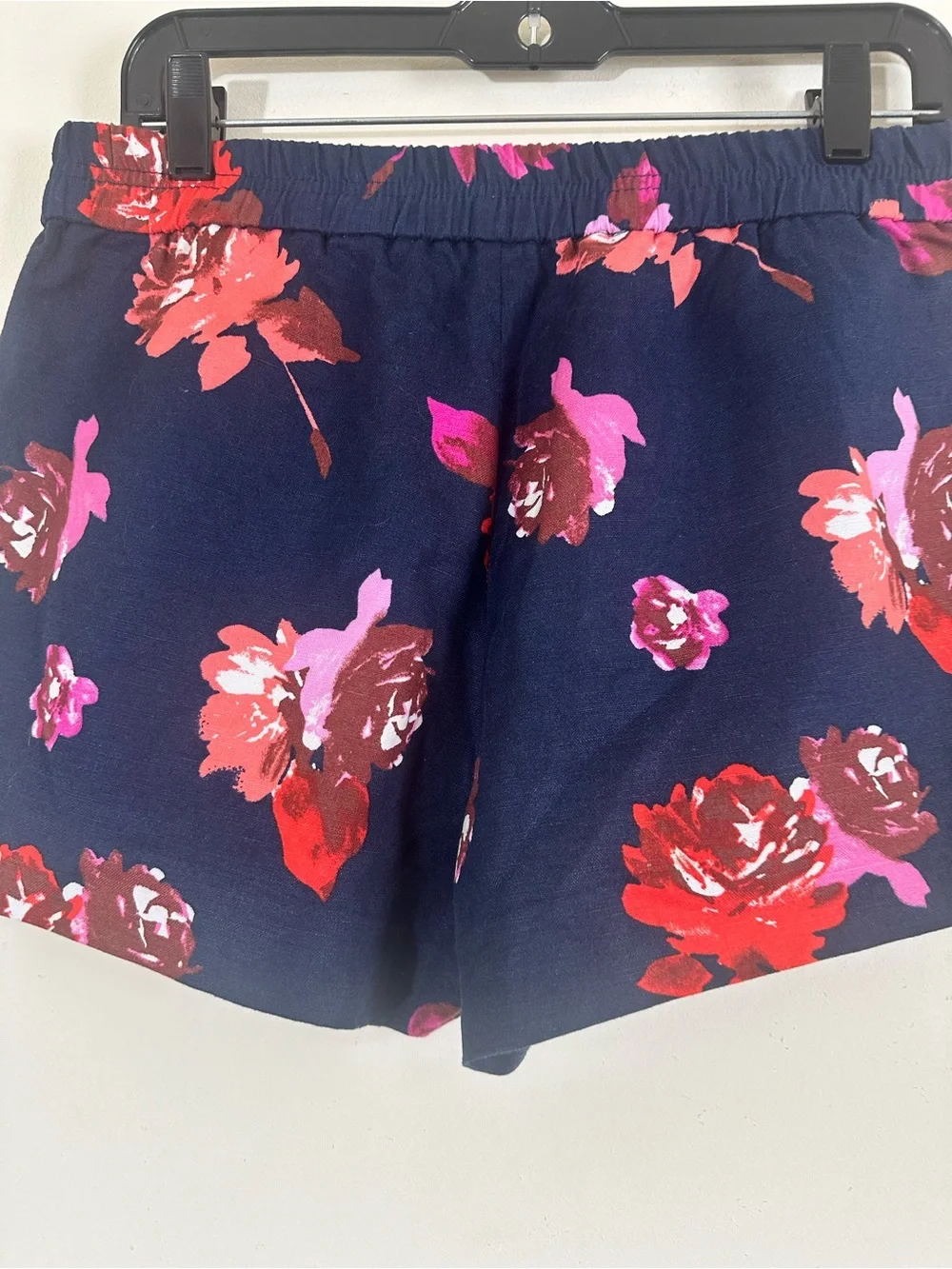 J.Crew linen blend navy floral pull on shorts Size 8