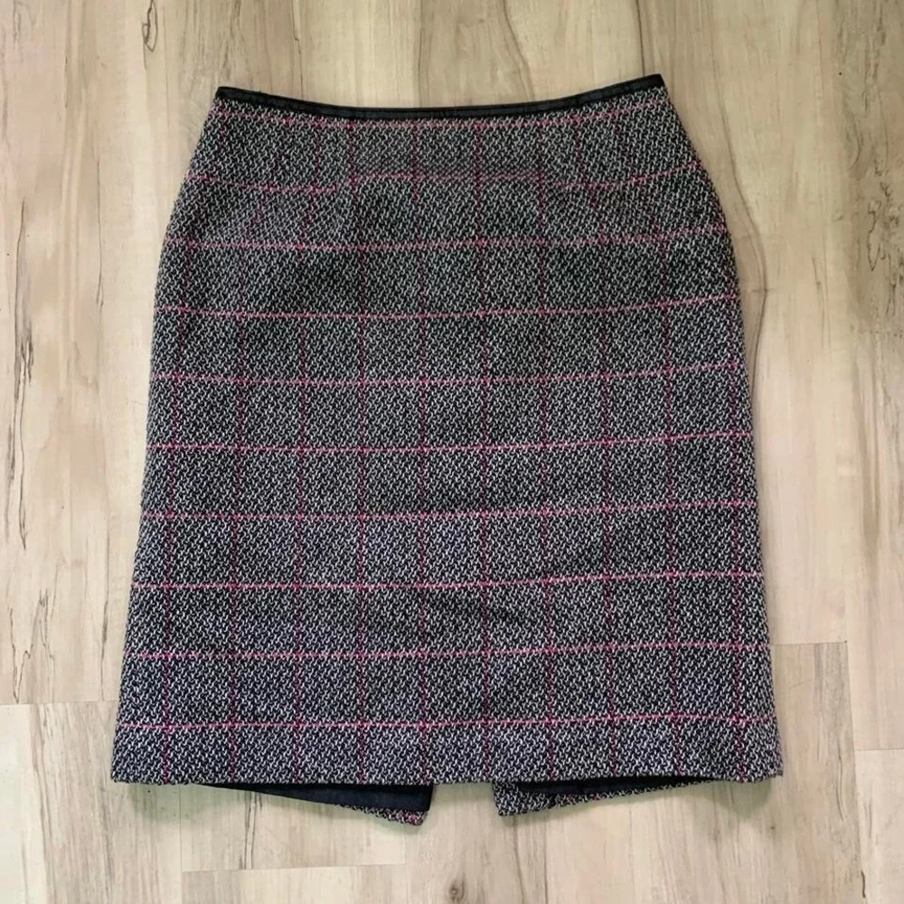 Talbots plaid skirt‎ with zipper enclosure