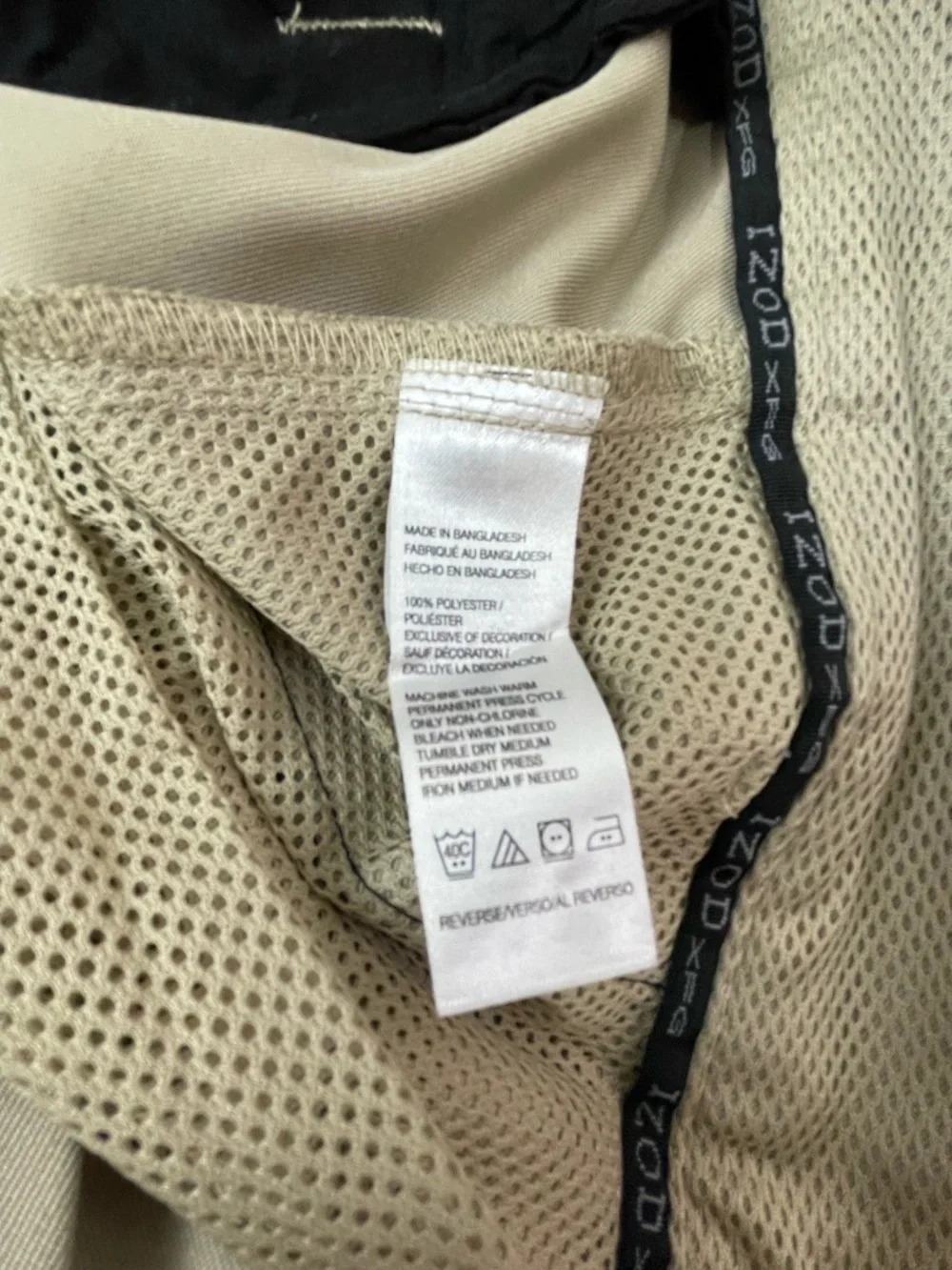 Izod golf shorts