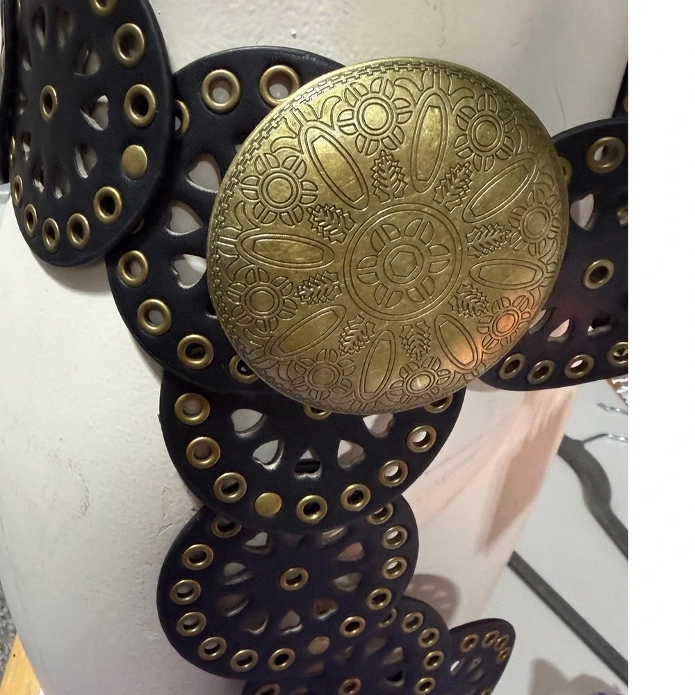 Haute Hippie Style intricate medallion