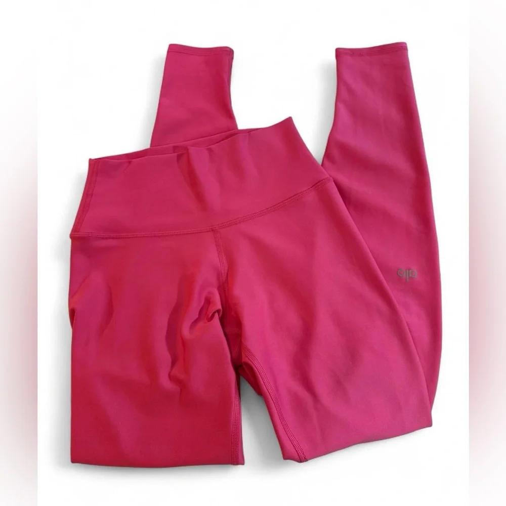 ALO Yoga vibrant hot