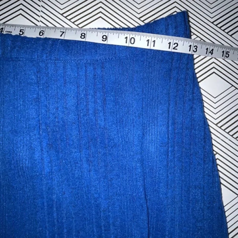 Umgee Ribbed Skirt Size Medium Royal Blue Pull‎ On High Waist Side Slit Casual