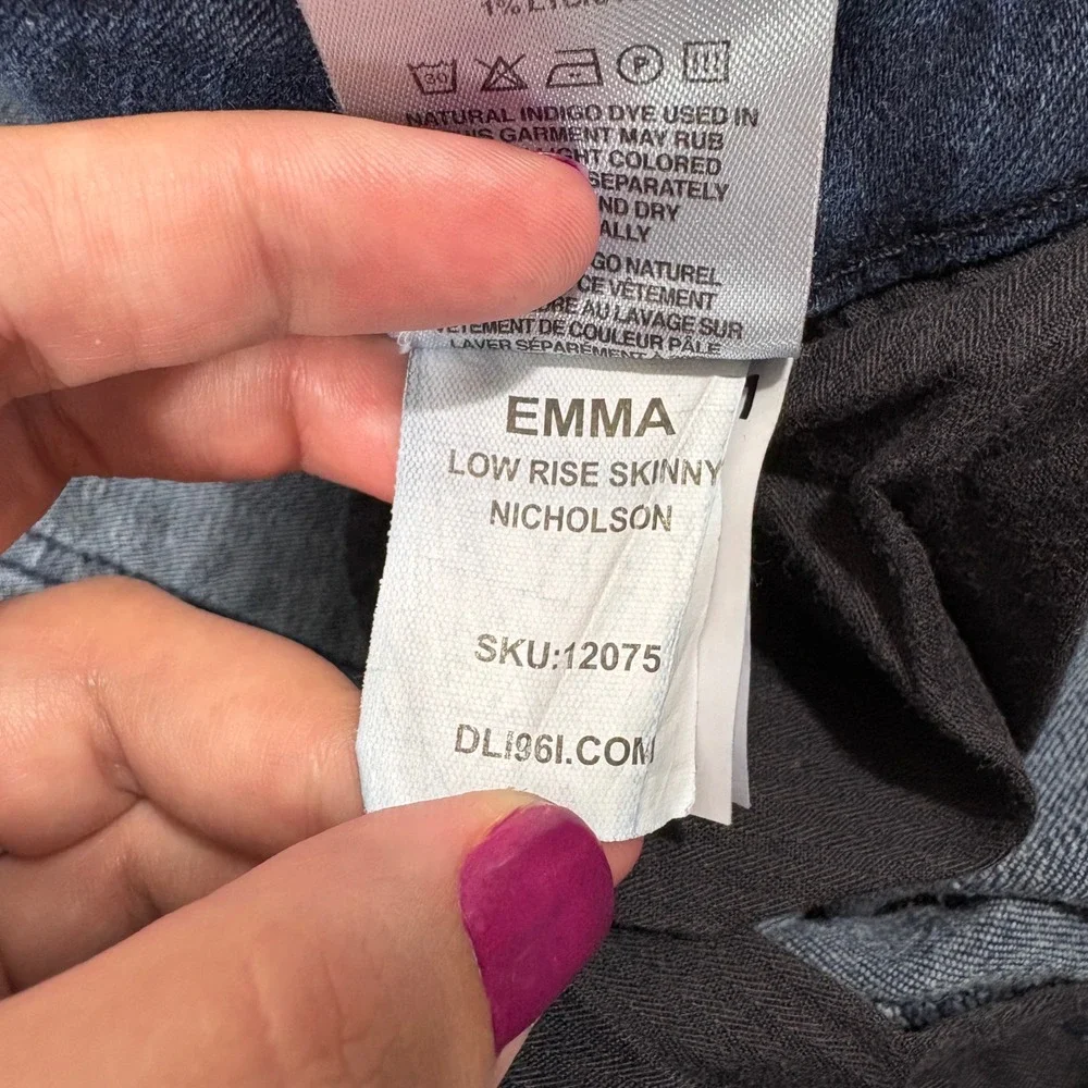DL1961 emma low