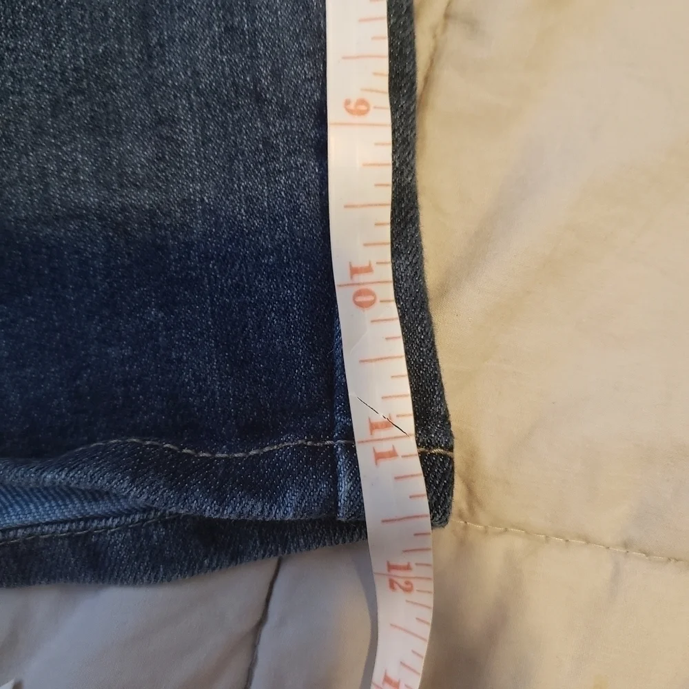 a.n.a denim jean