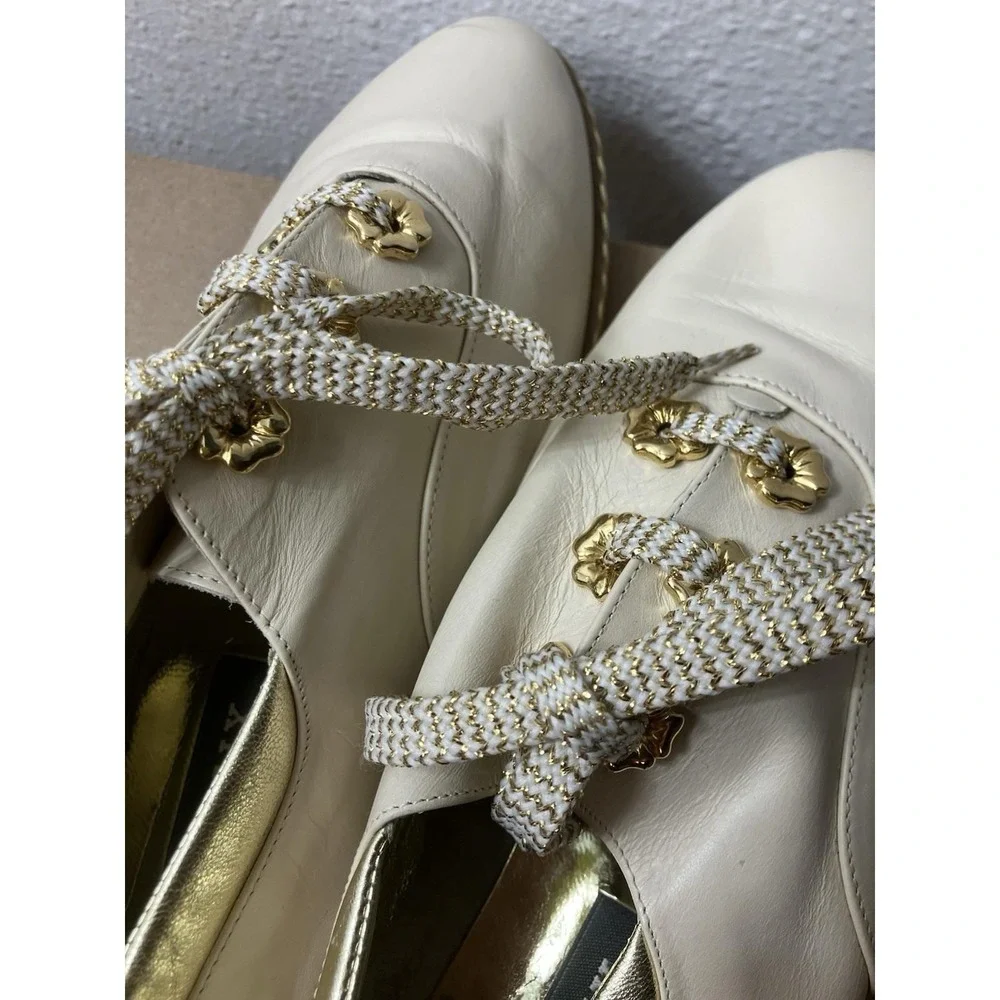 Bally minor scuffs