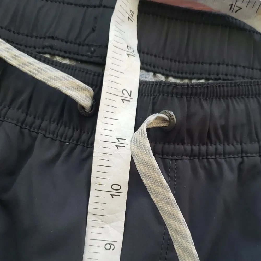 Vuori mens charcoal