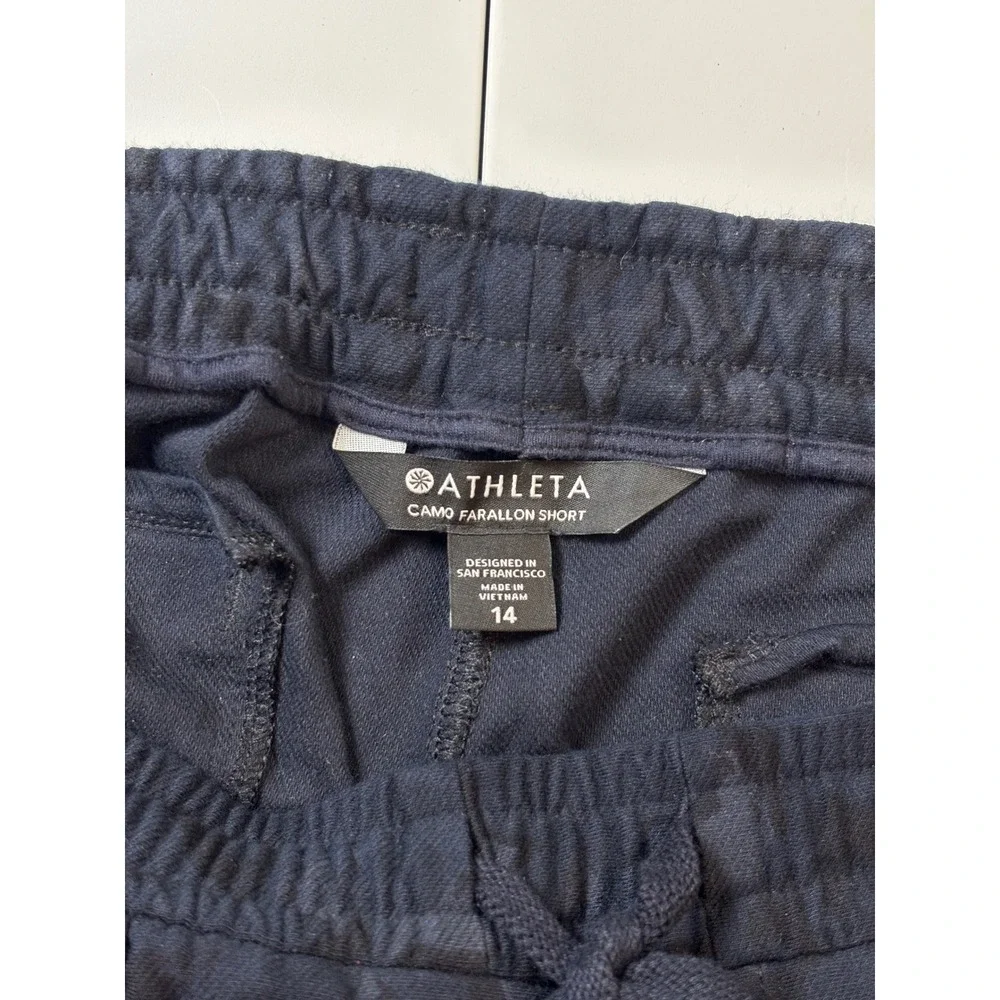 Athleta camo farallon