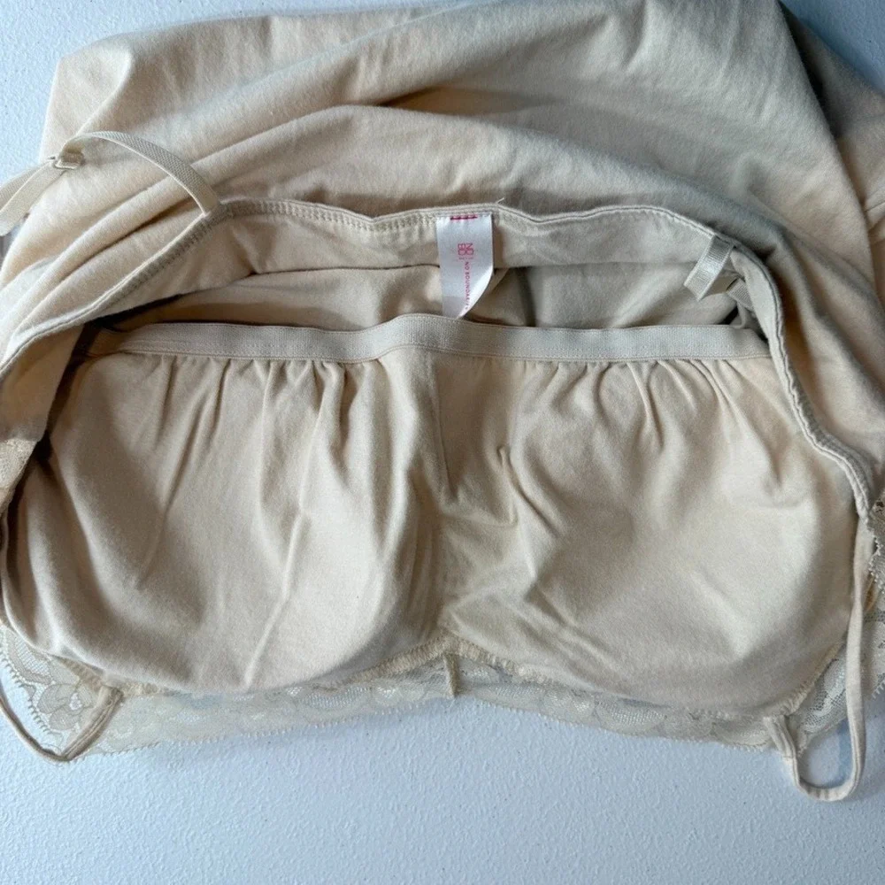 No Boundaries womens beige