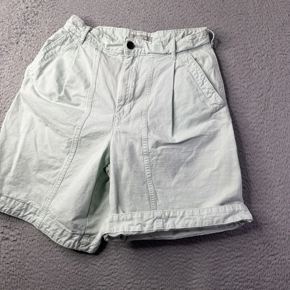 Everlane tourist shorts