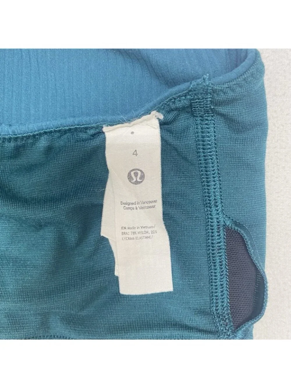 lululemon athletica excellent pre