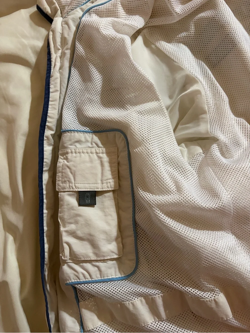 Izod vintage white