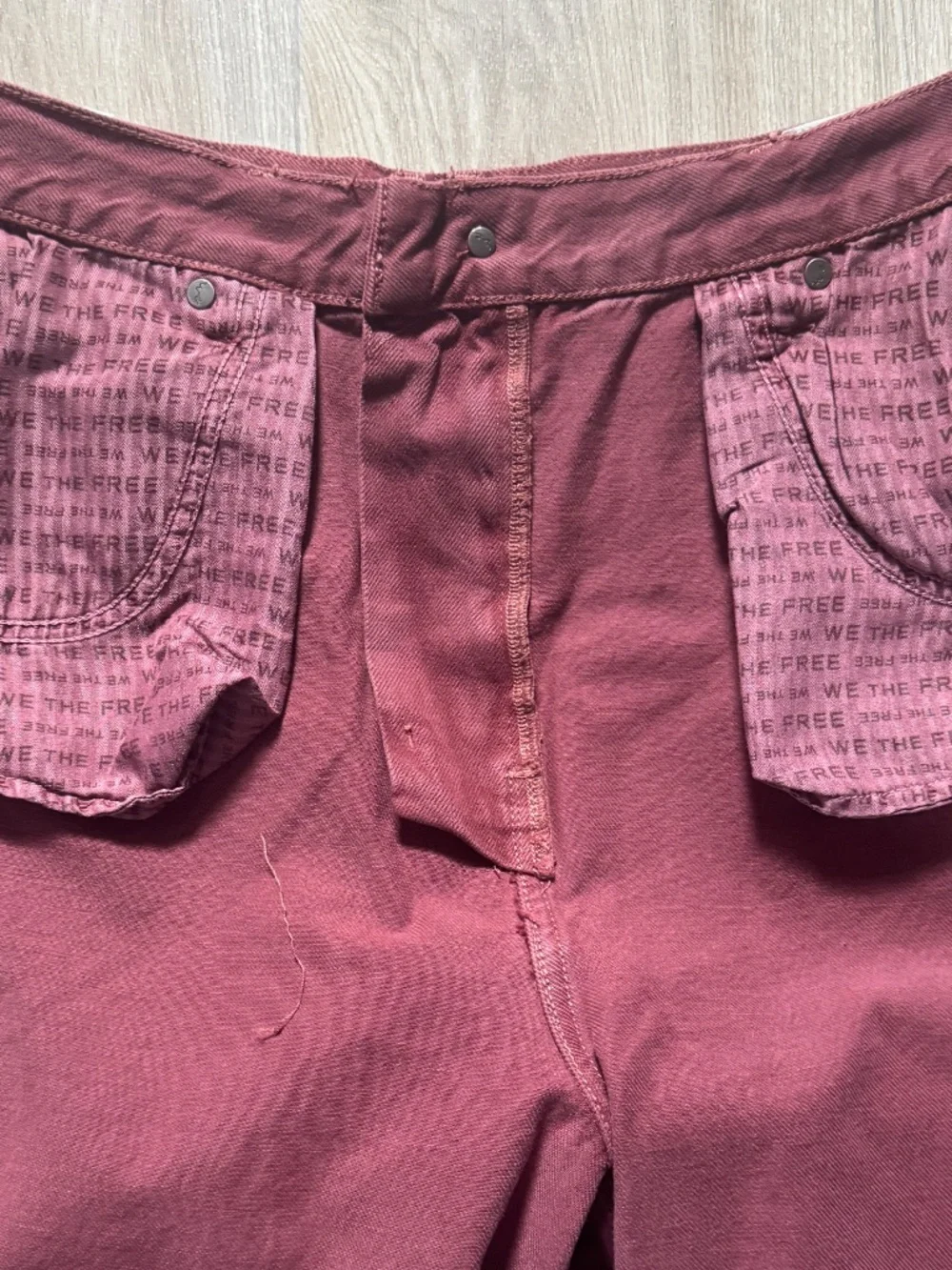 NWT Free People We The Free Bodie Arc Jeans, Size 33 Short/US 16