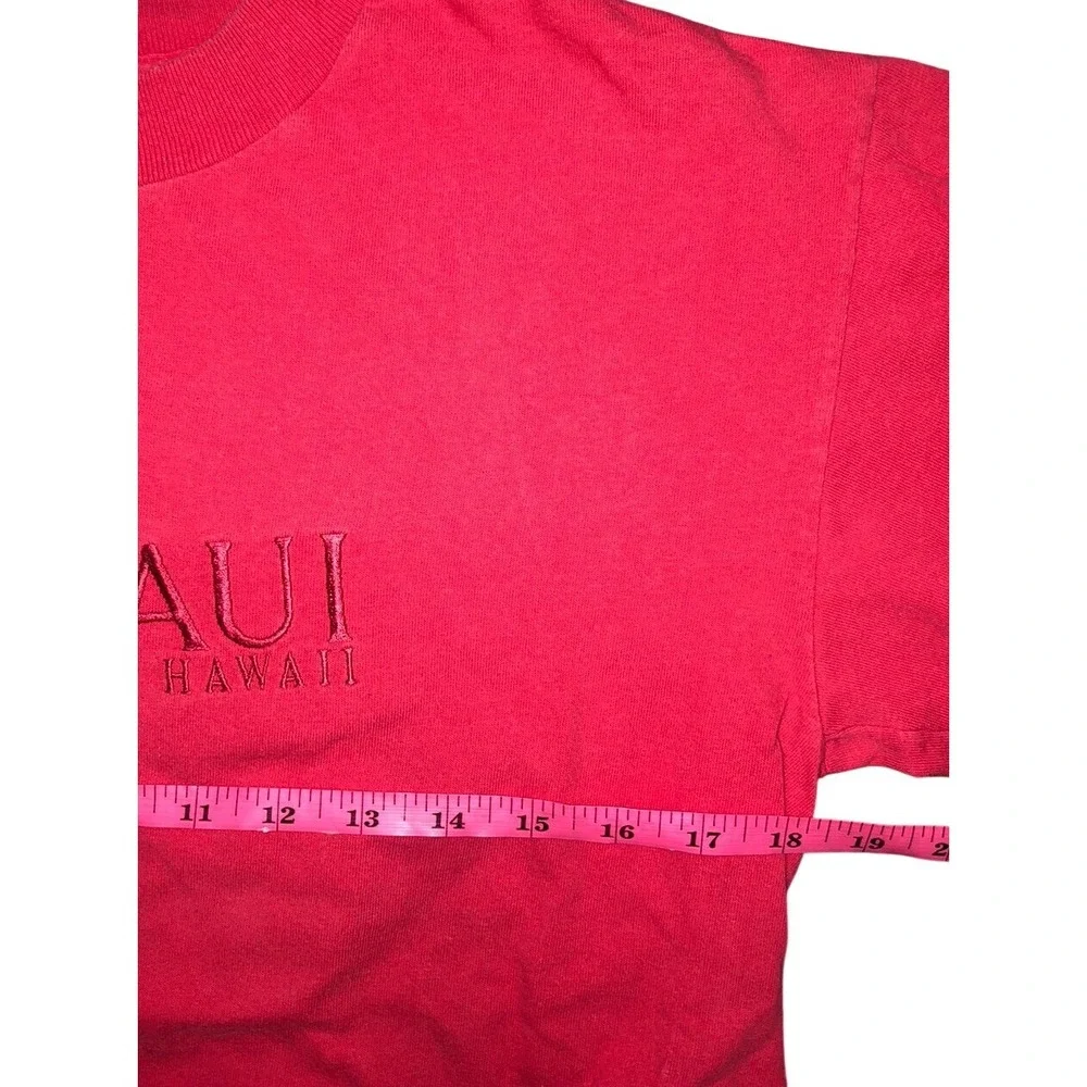 Vintage Maui T Shirt Women's M Red Embroidered Single Stitch USA‎