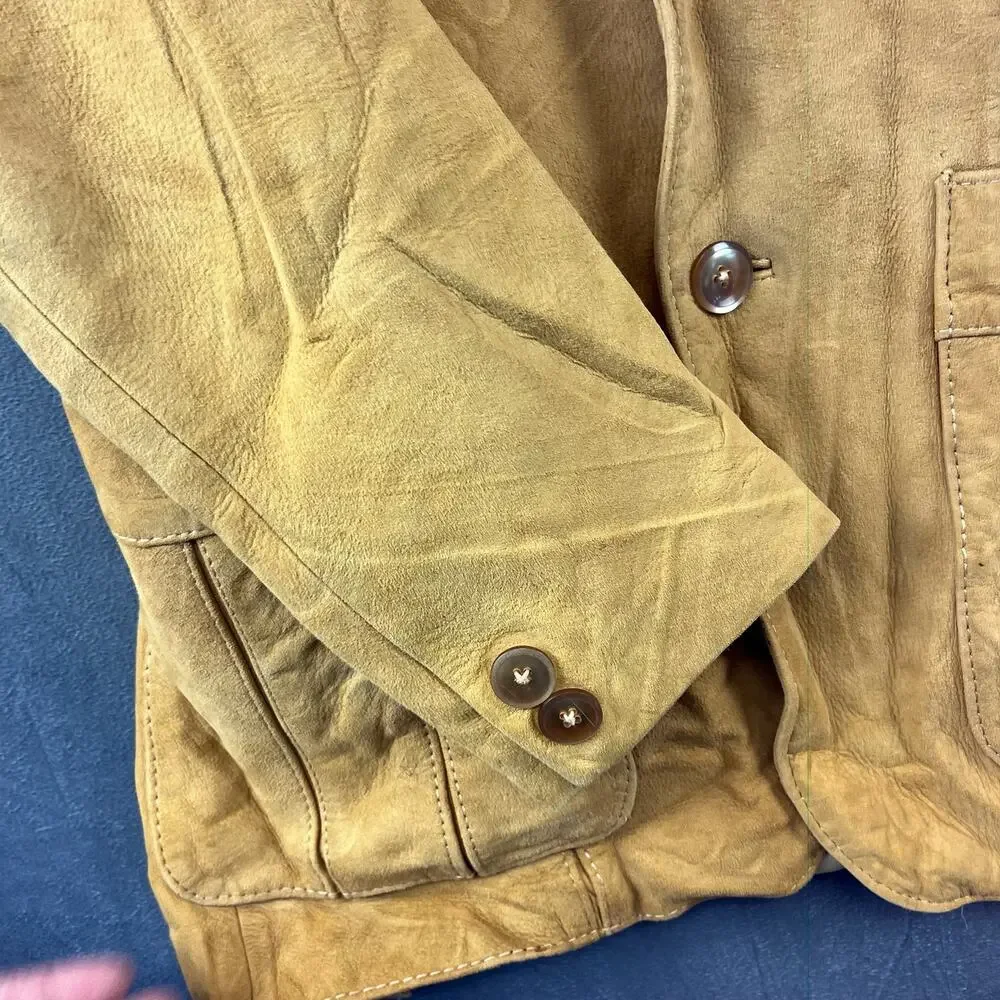 Wilsons Suede and Leather follow me