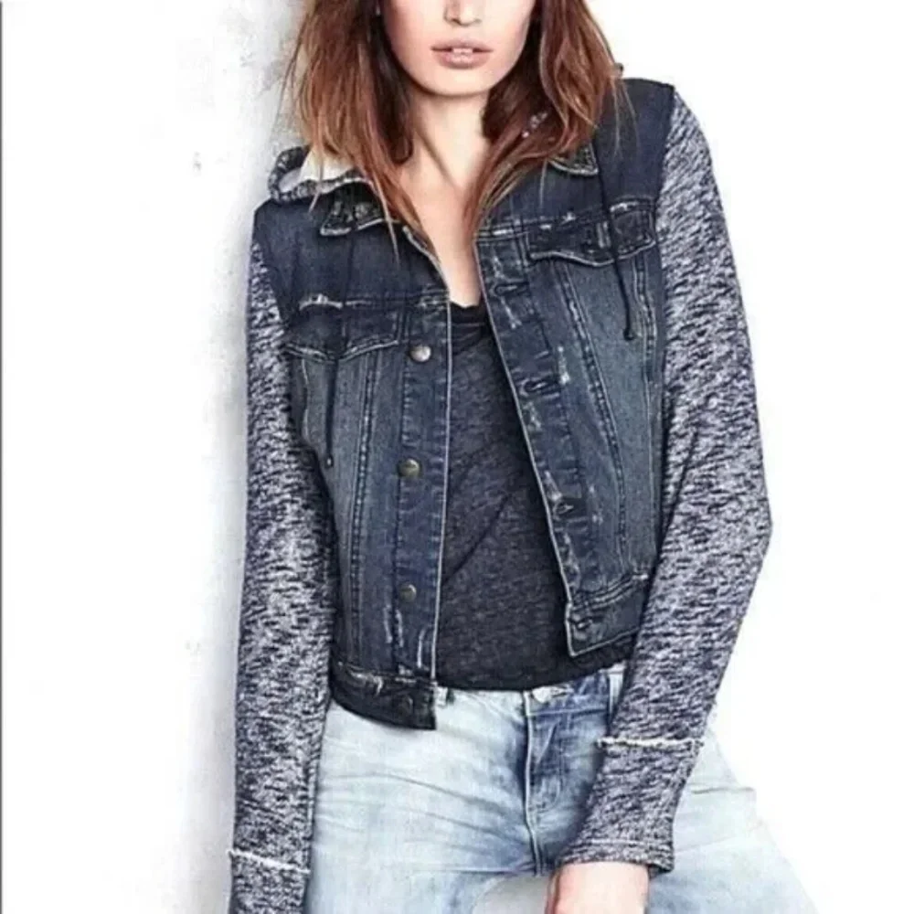 Free People Distressed Denim Jean Jacket W/ Knit Sleeves & Hood Black Size Small