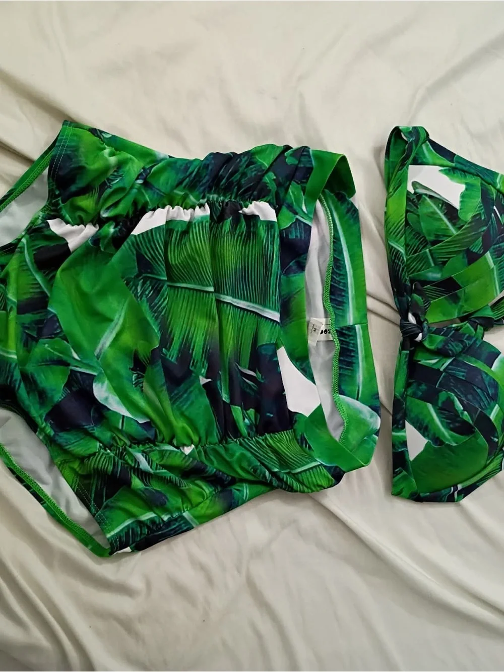COCOSHIP Green Leaf Print High Waisted Bikini Set