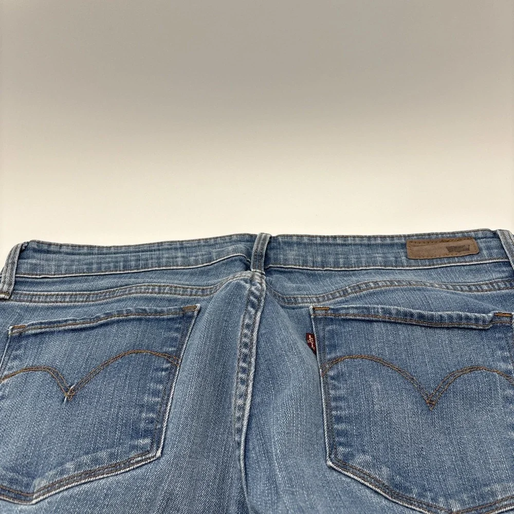 Levis product pair
