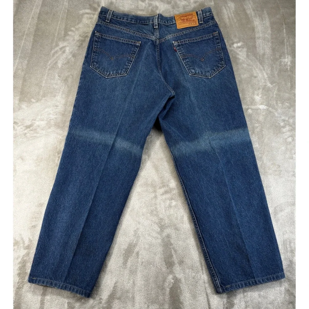Levis levi relaxed