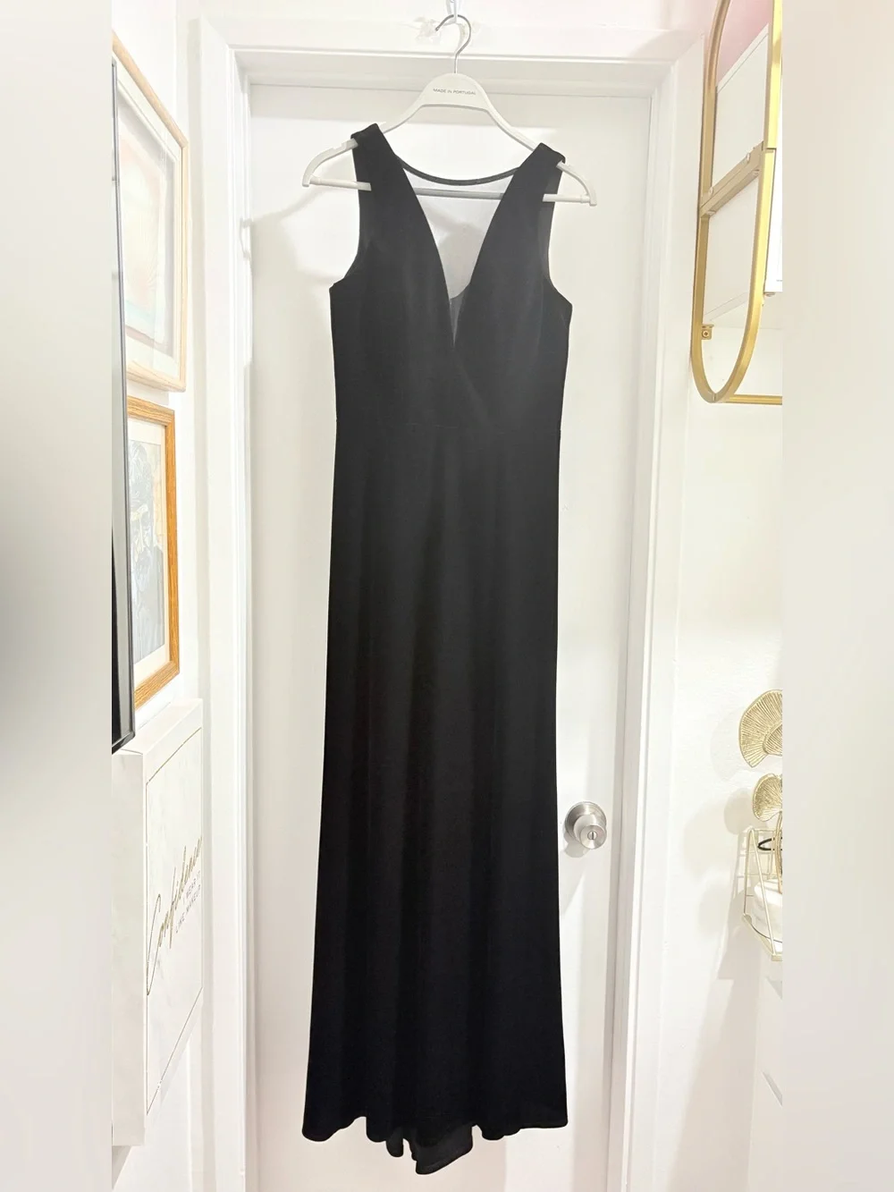 NWOT Night Way Collections Black Sleeveless V-Neck Maxi Dress