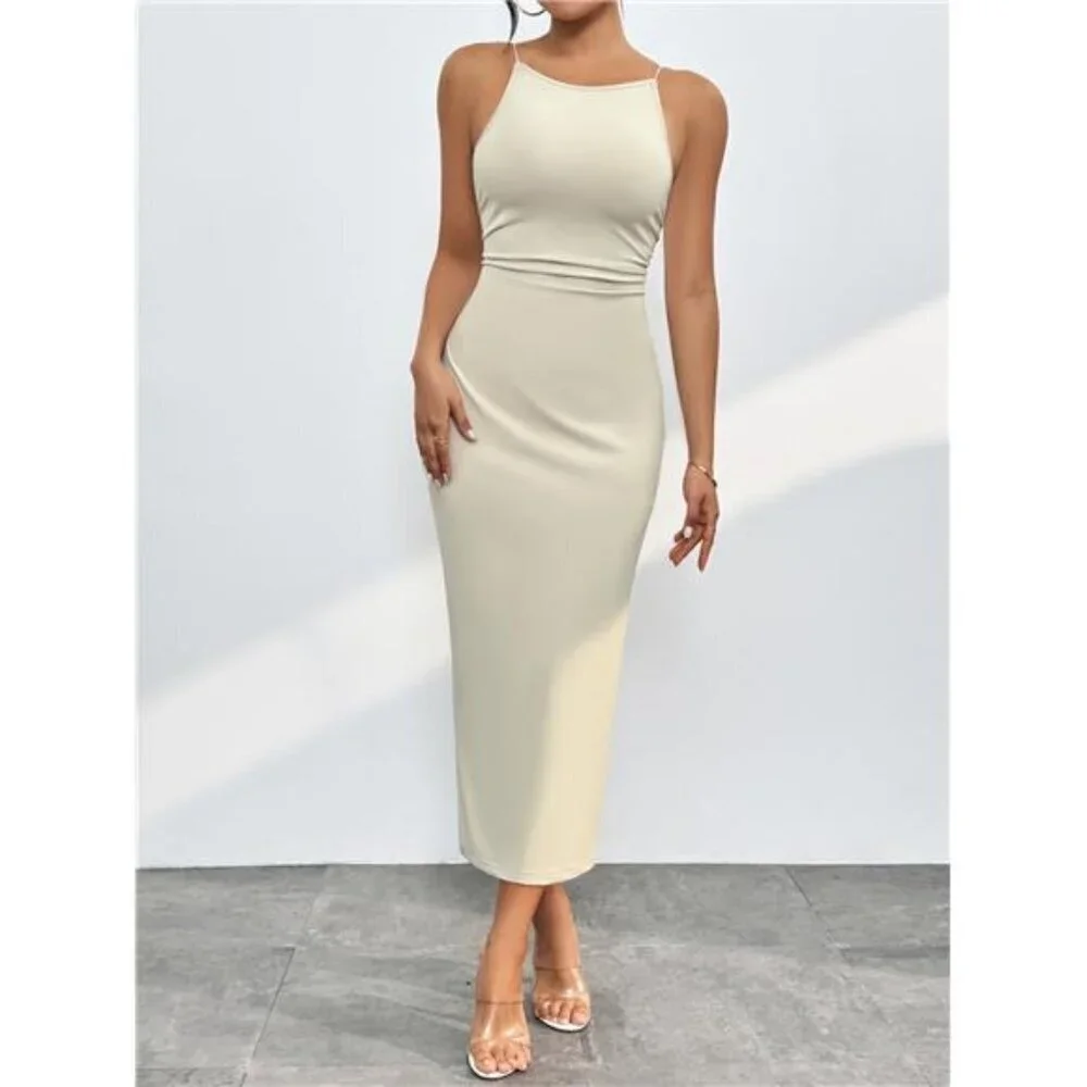 A Classy Chic Boutique *features basic
