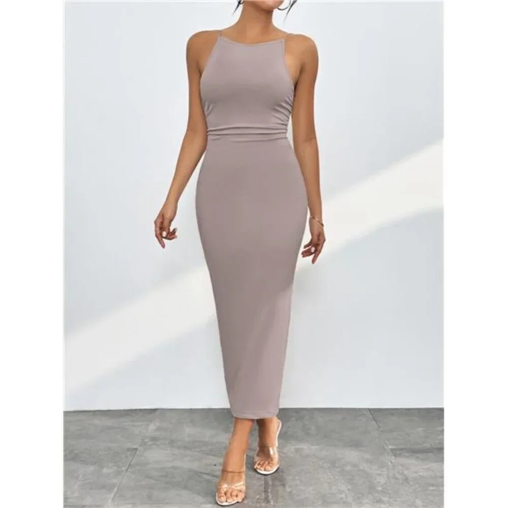 A Classy Chic Boutique *features basic